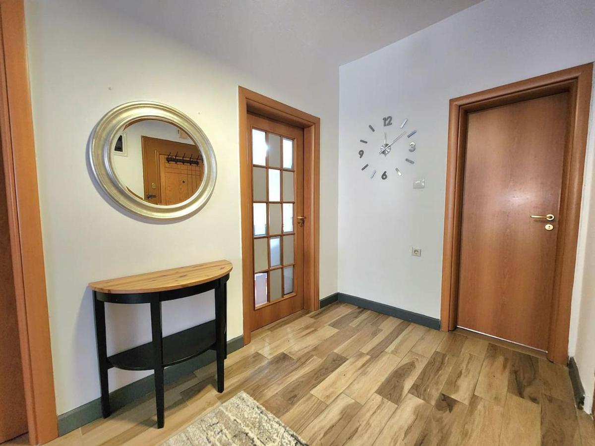 Turqoise Flat In City Center With 24H Self Check In Tirana Zewnętrze zdjęcie