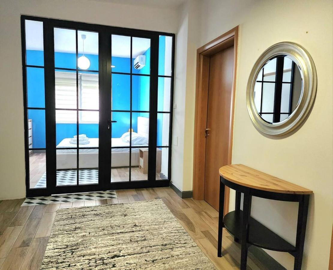 Turqoise Flat In City Center With 24H Self Check In Tirana Zewnętrze zdjęcie